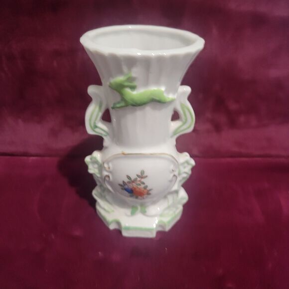 Vtg Japanese victorian style mini bud vase green bunny rabbit flowers porcelain - Picture 1 of 10